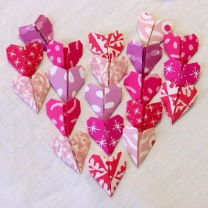 Cambridge Imprint Hearts Origami Kit