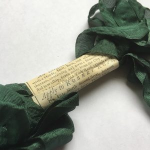 Vintage-style Ribbon Hunter Green