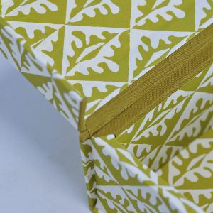 Cambridge Imprint Pen Box in Oak Leaves Patterned Paper