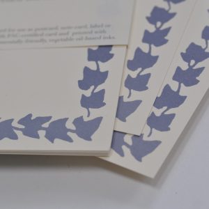 Large Blank Cards with an Ivy Border by Cambridge Imprint - detail