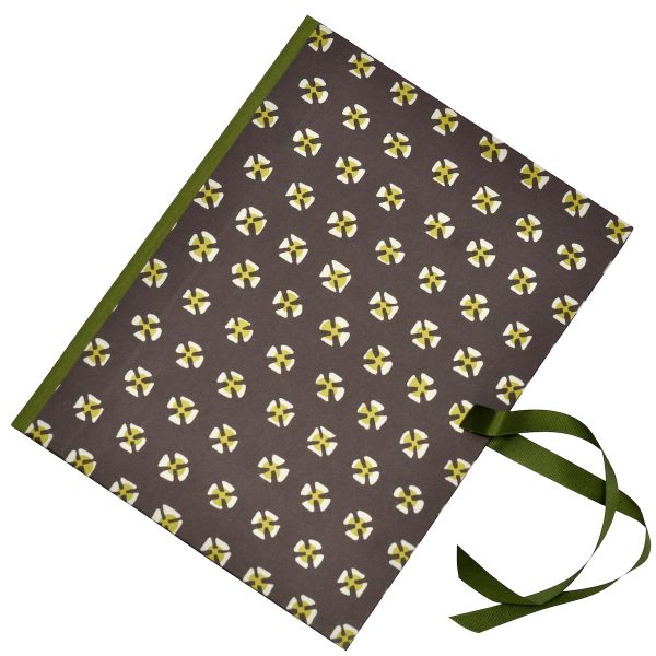 Handmade Portfolio covered in Cambridge Imprint Charleston Cross patterned paper