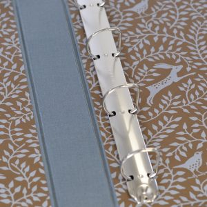 Cambridge Imprint Dancing Hare patterned ring binder