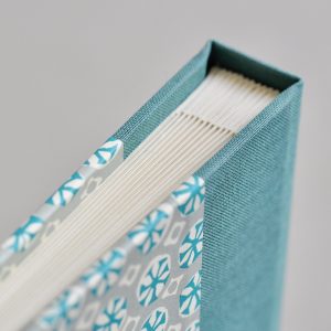 Cambridge Imprint Photograph Album in Sea Urchin Aquamarine - detail