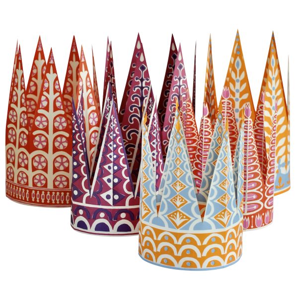 Cambridge Imprint Patterned Paper Crowns