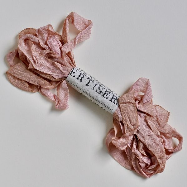 Vintage-style Ribbon Blush