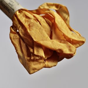 Vintage-style Ribbon Faded Gold